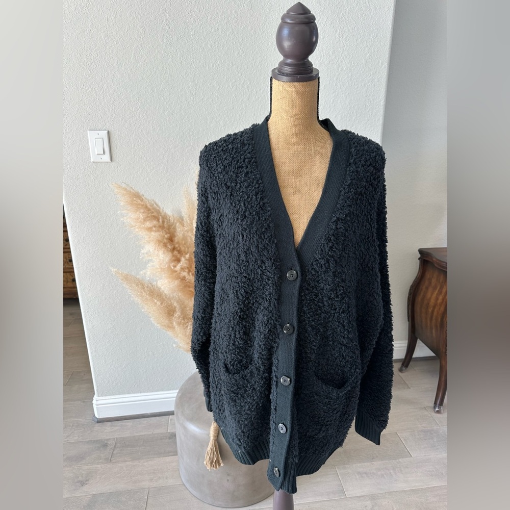 NWT UGG Black Sherell Cloudfluff Wool Blend V Neck Cardigan Sweater XL